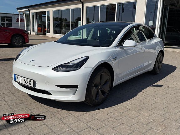 Tesla Model 3 Standard Range Plus, 325hk, 2020