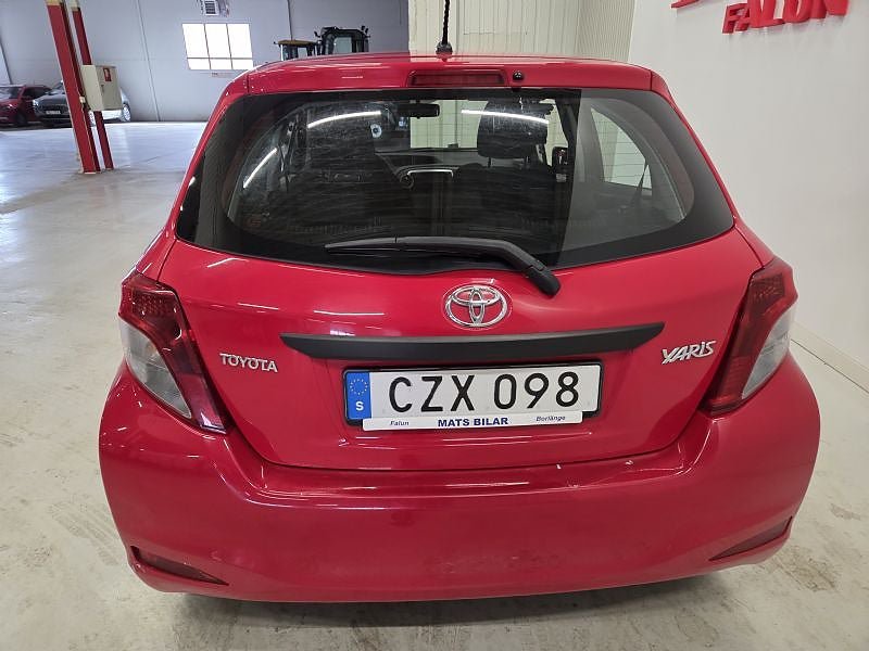 Vehicle Image 7