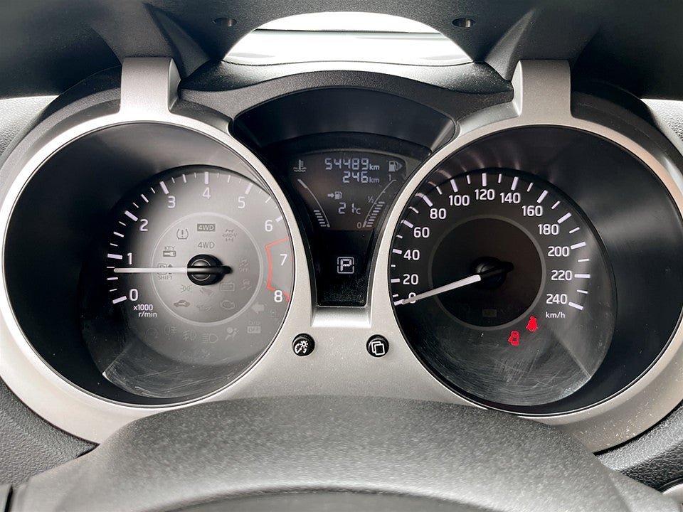 Vehicle Image 8