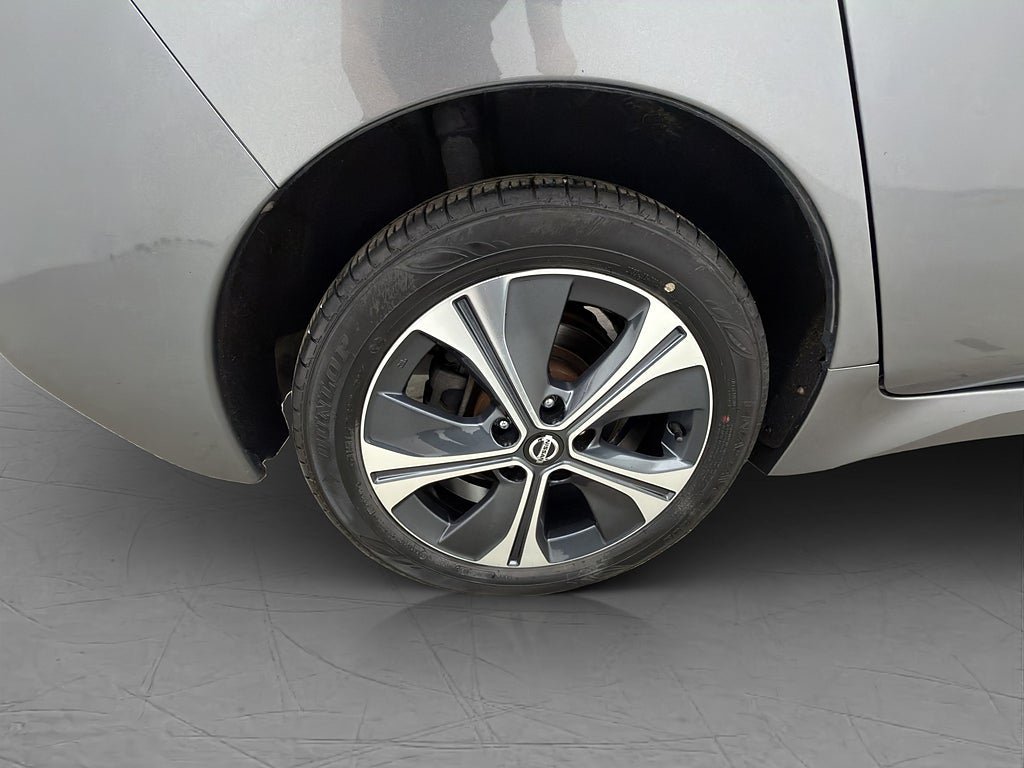 Vehicle Image 31