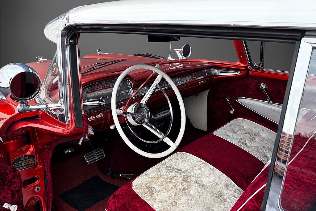 Vehicle Image 11