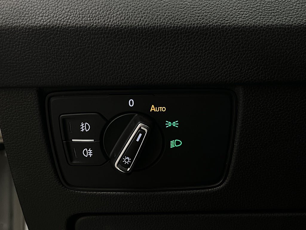 Vehicle Image 33