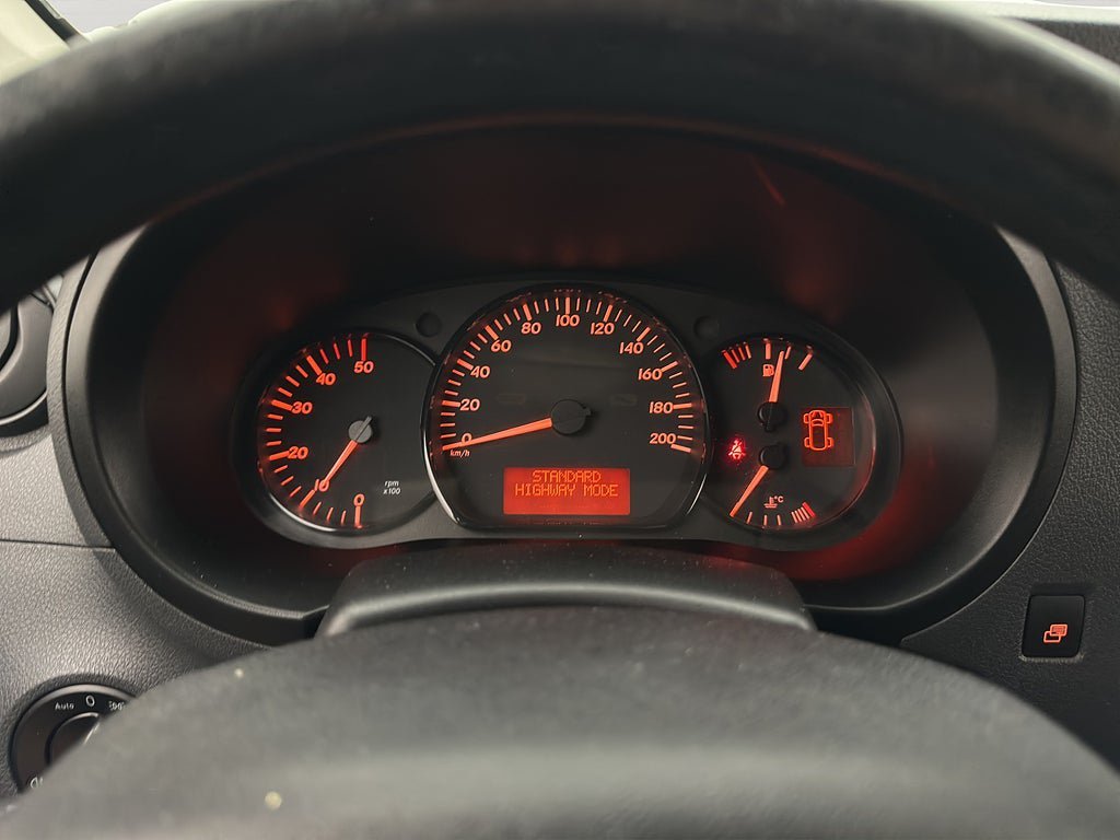 Vehicle Image 17
