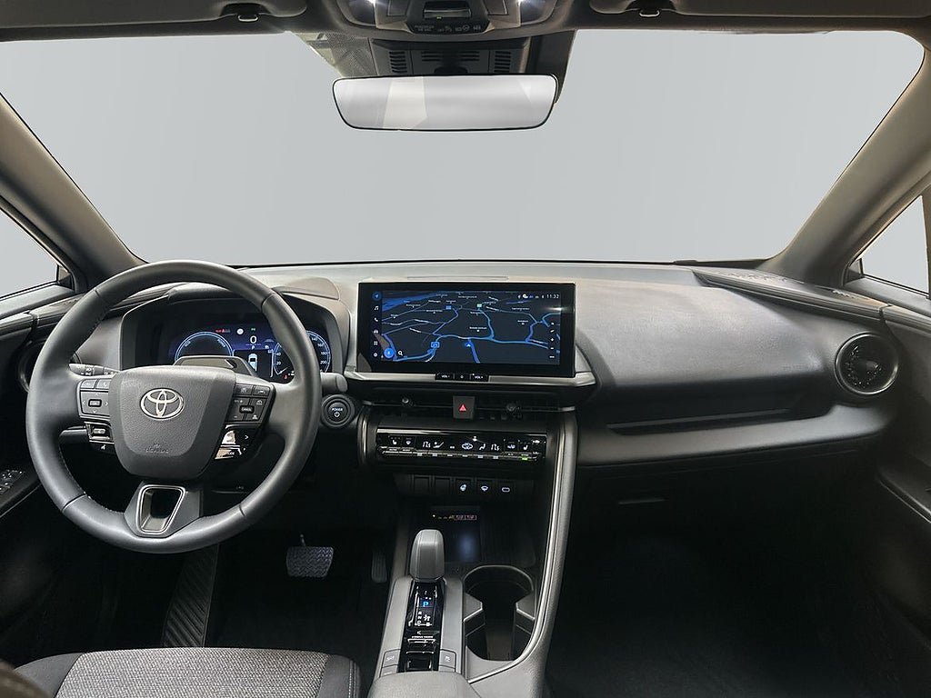 Vehicle Image 11