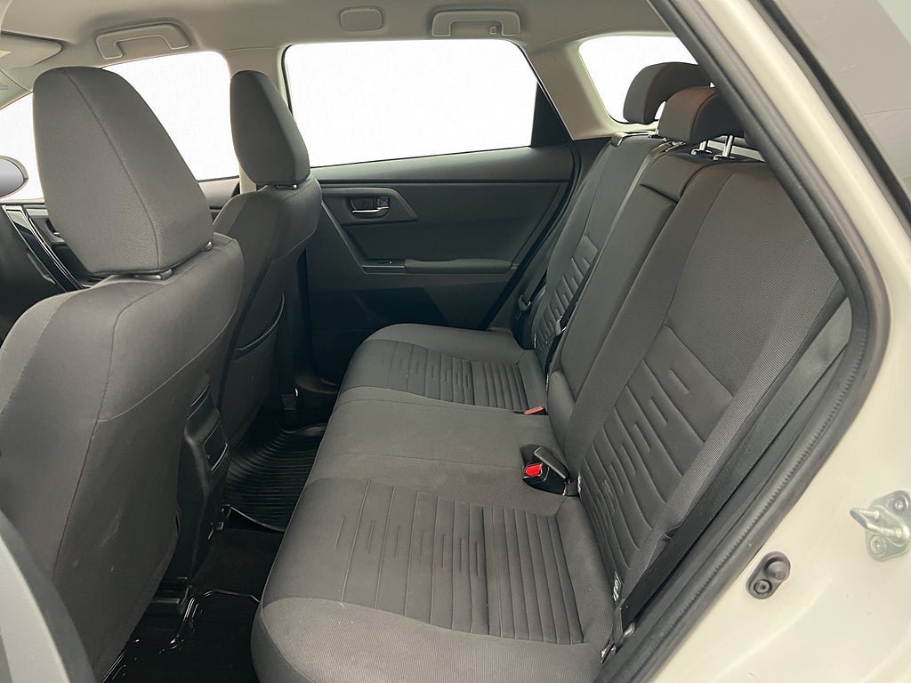 Vehicle Image 21