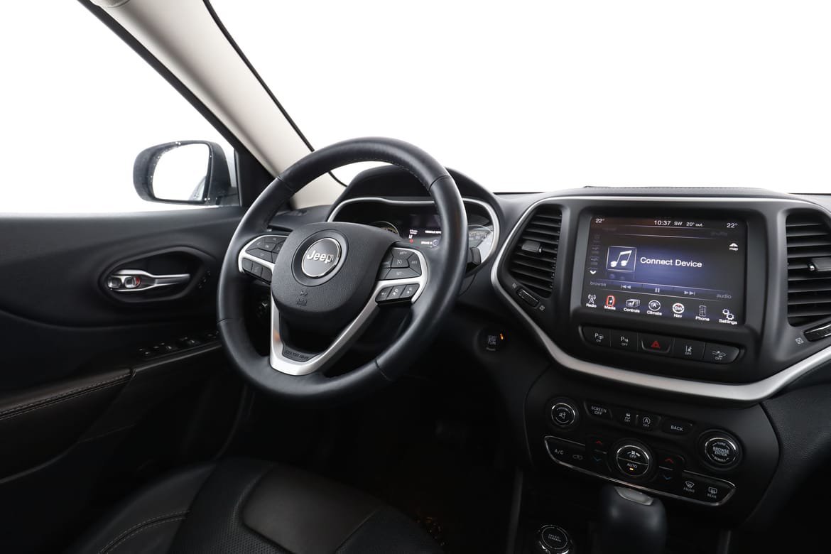 Vehicle Image 14