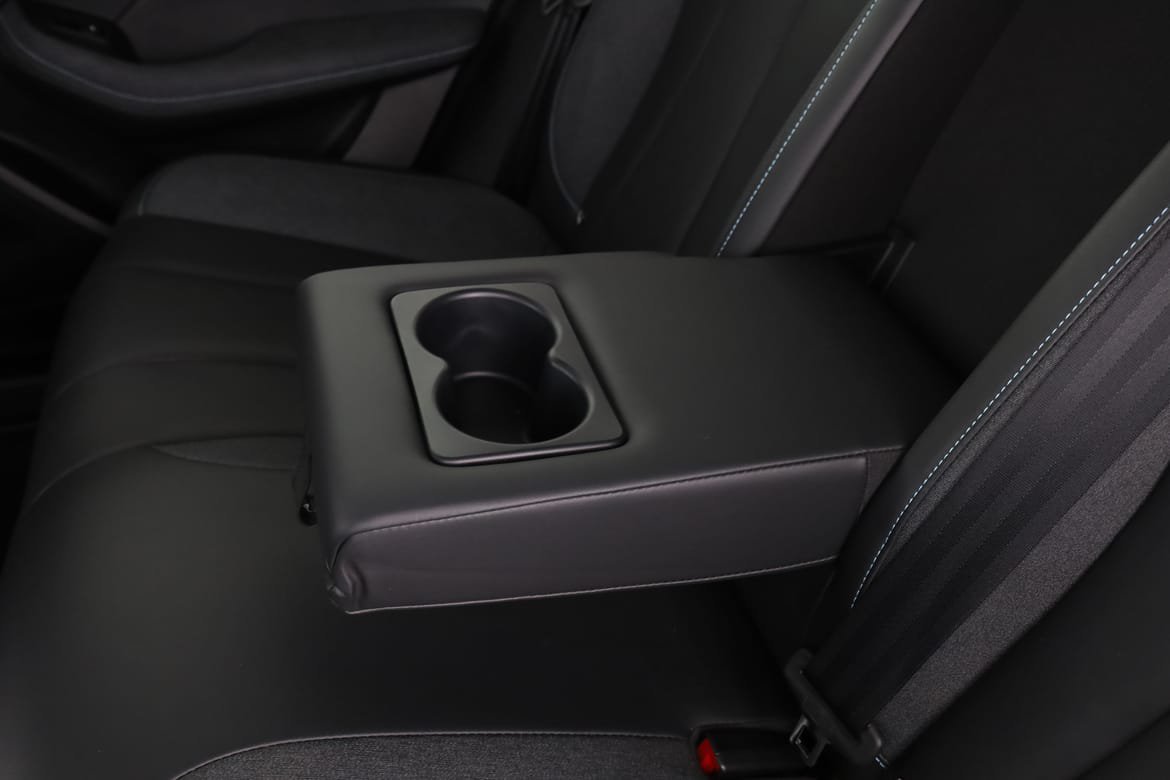 Vehicle Image 37