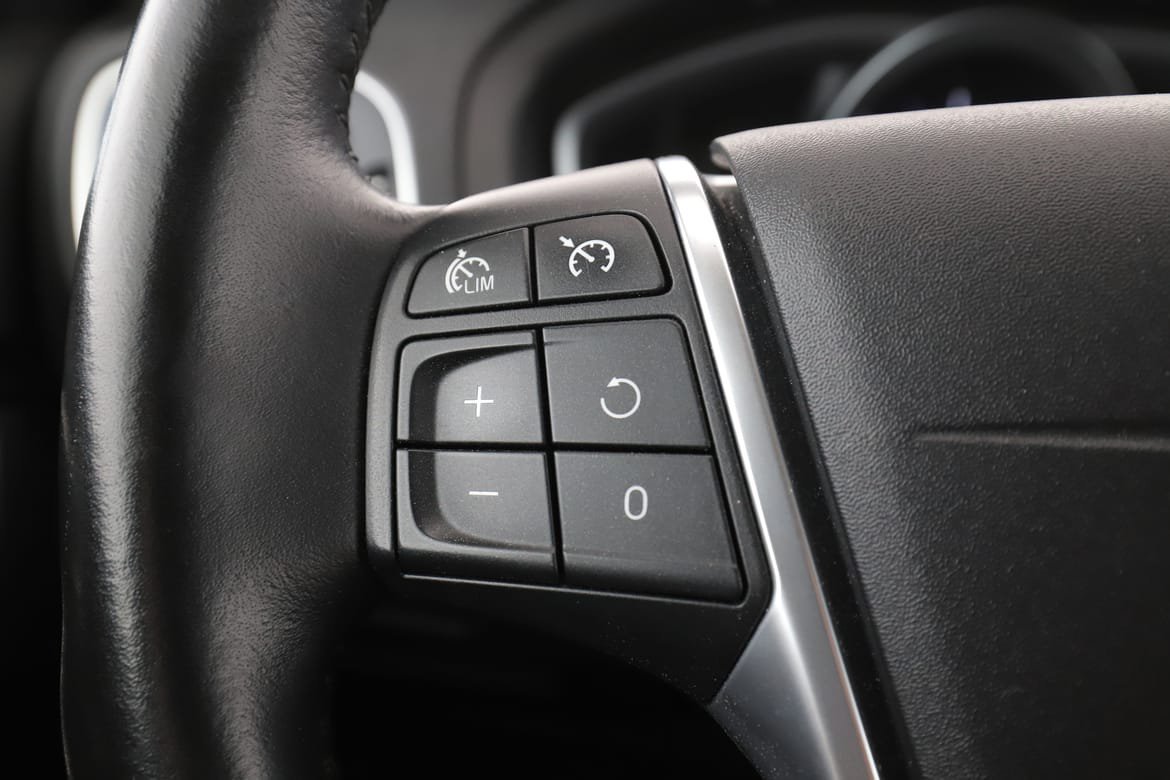 Vehicle Image 28