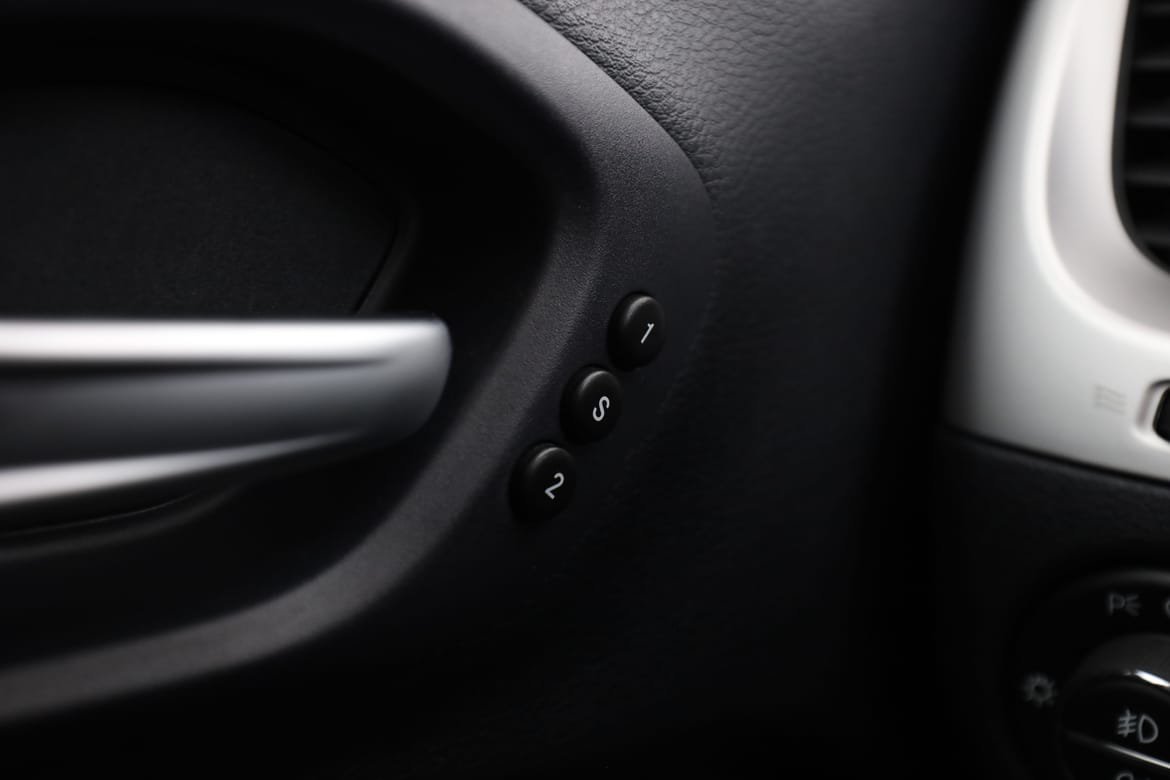 Vehicle Image 35
