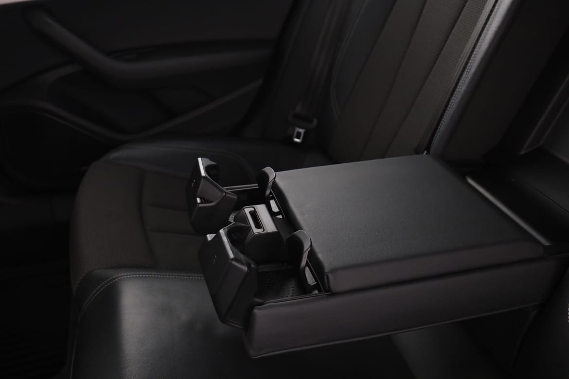 Vehicle Image 39