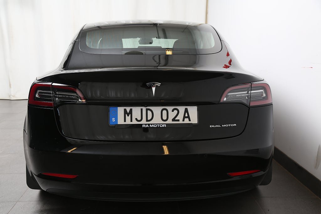 Vehicle Image 27