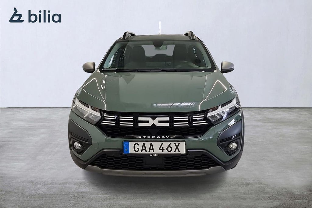 Vehicle Image 6