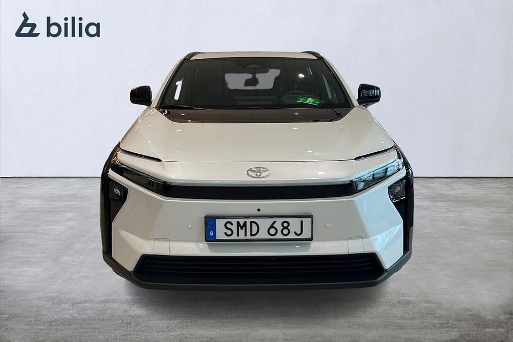 Vehicle Image 6