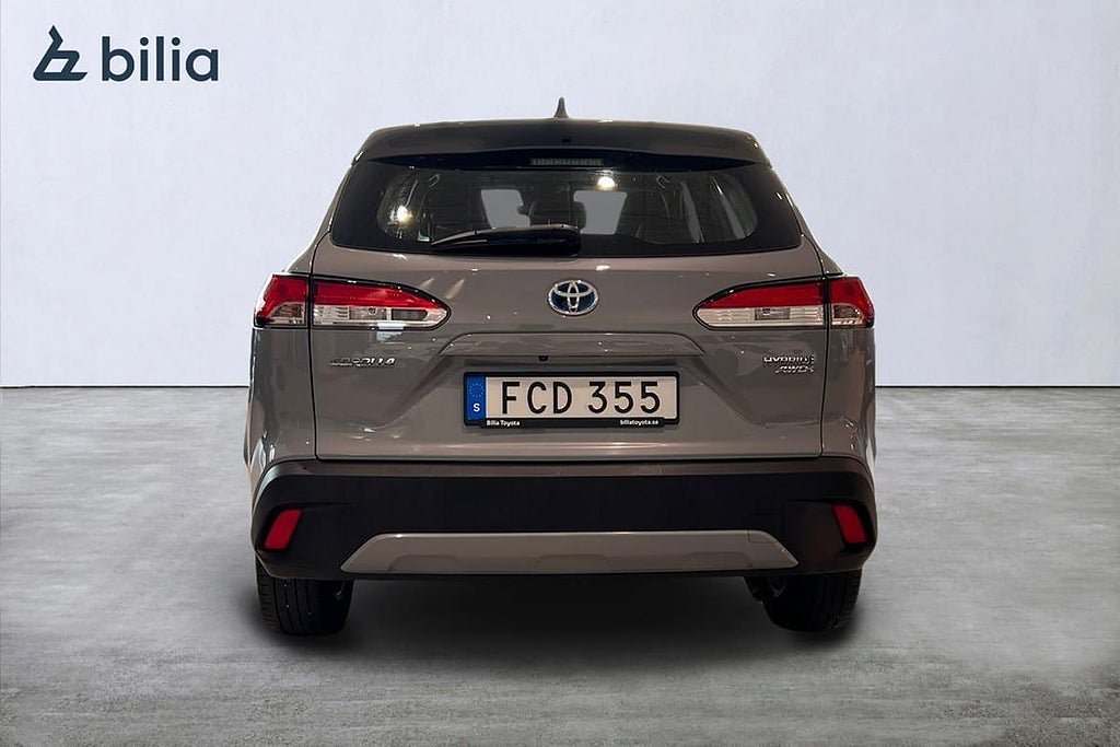 Vehicle Image 6