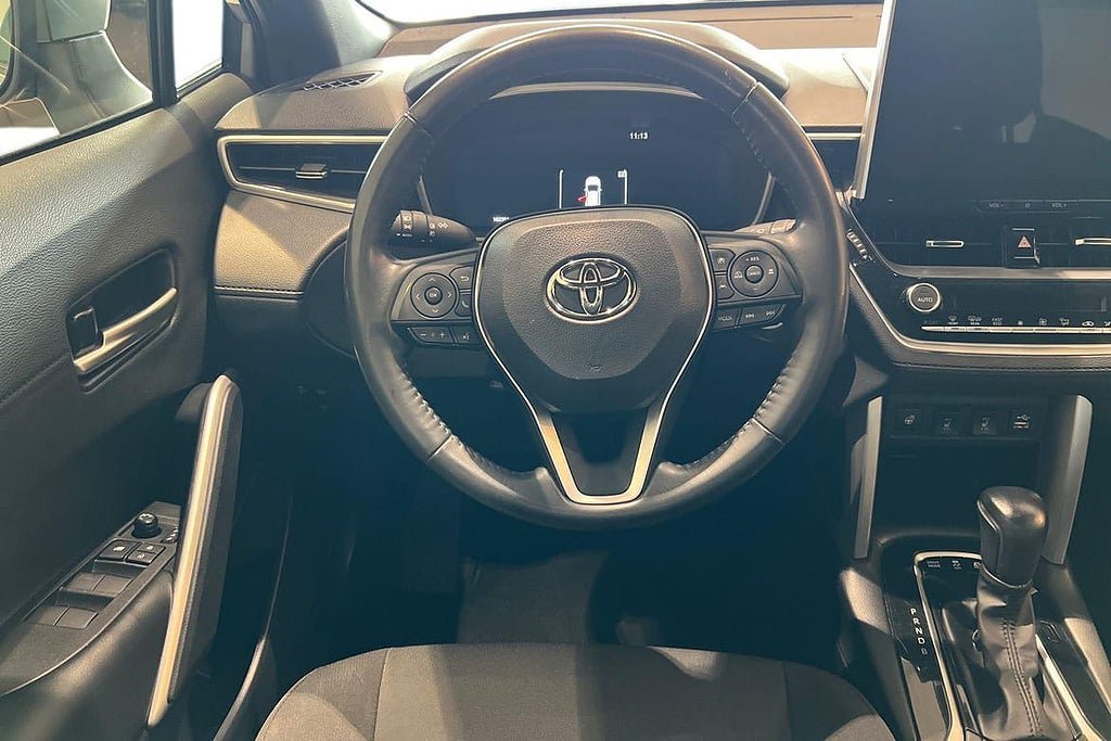 Vehicle Image 12