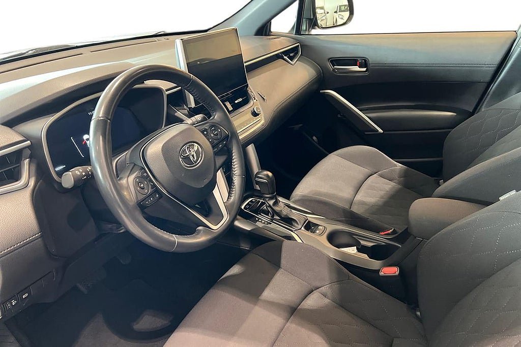 Vehicle Image 15