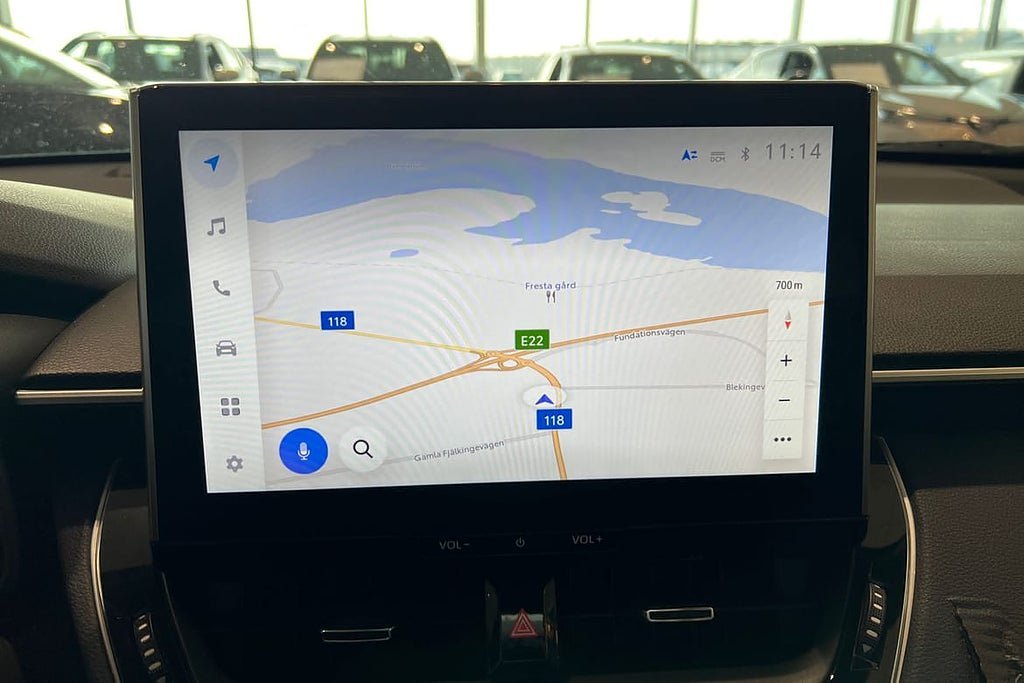 Vehicle Image 16