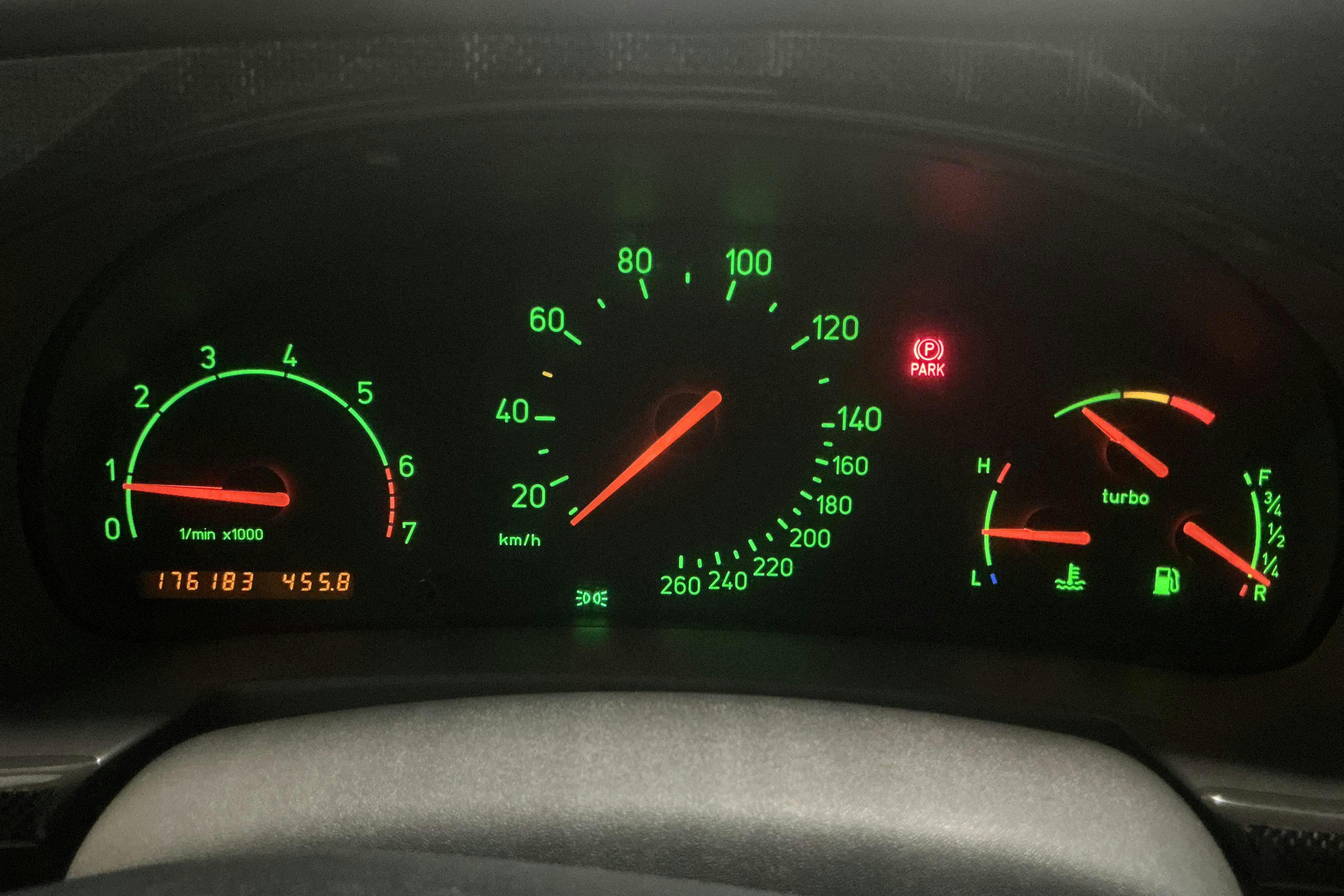 Vehicle Image 10