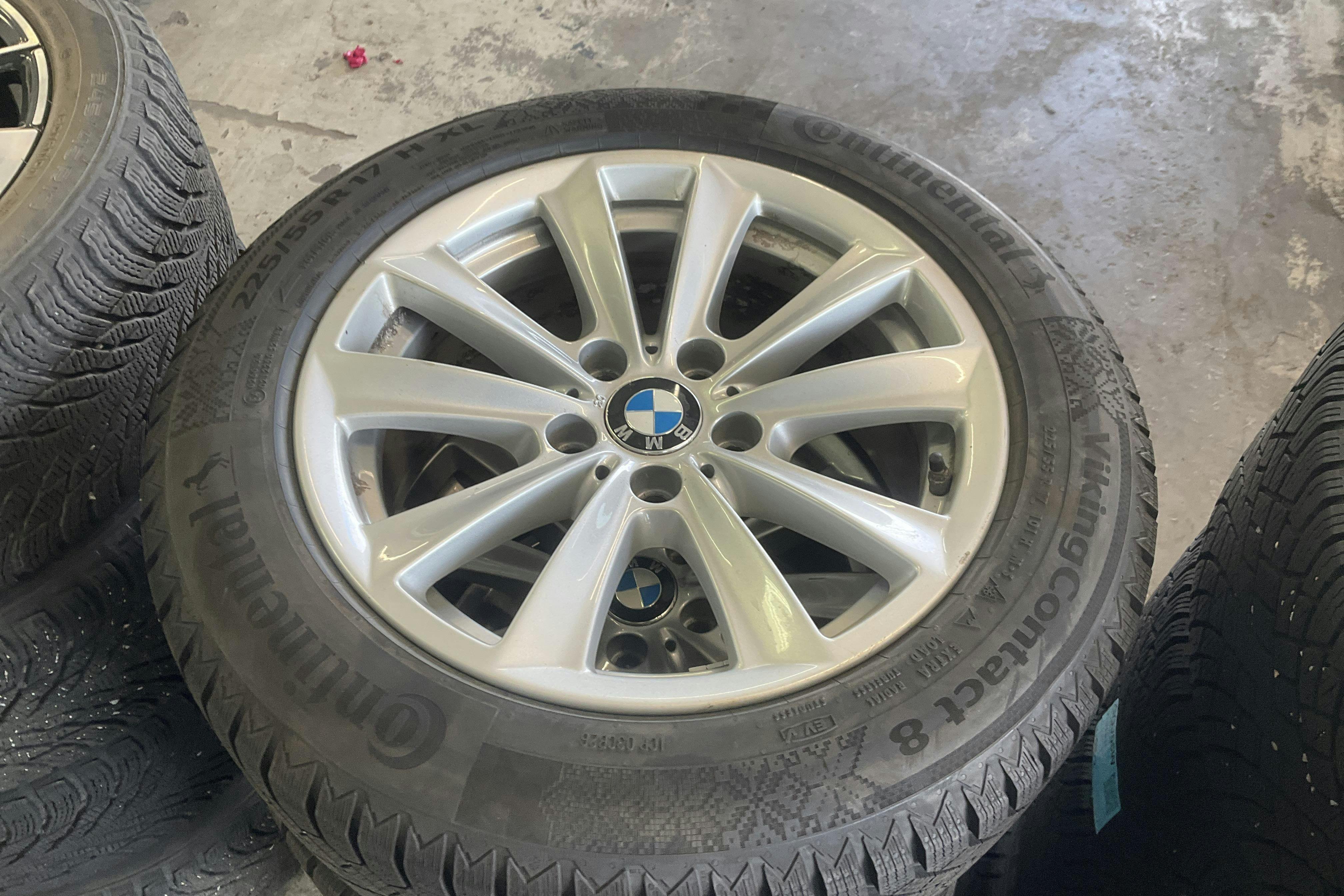 Vehicle Image 15