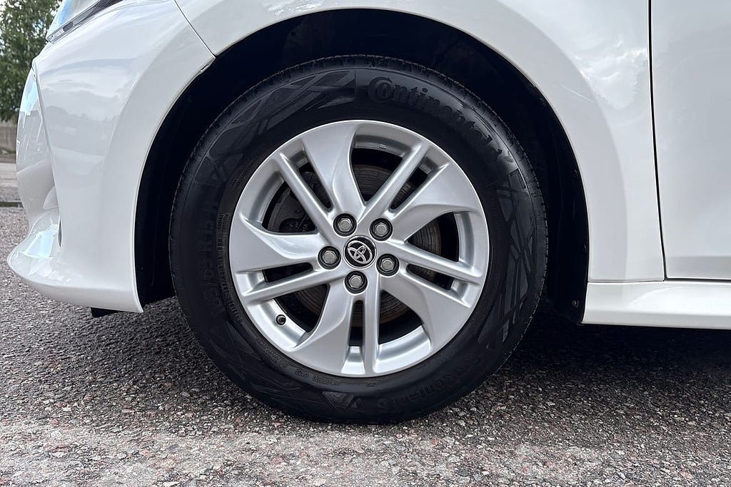Vehicle Image 17