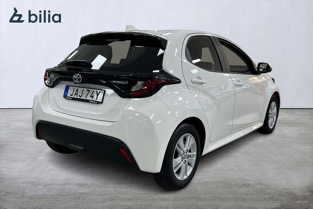 Vehicle Image 19