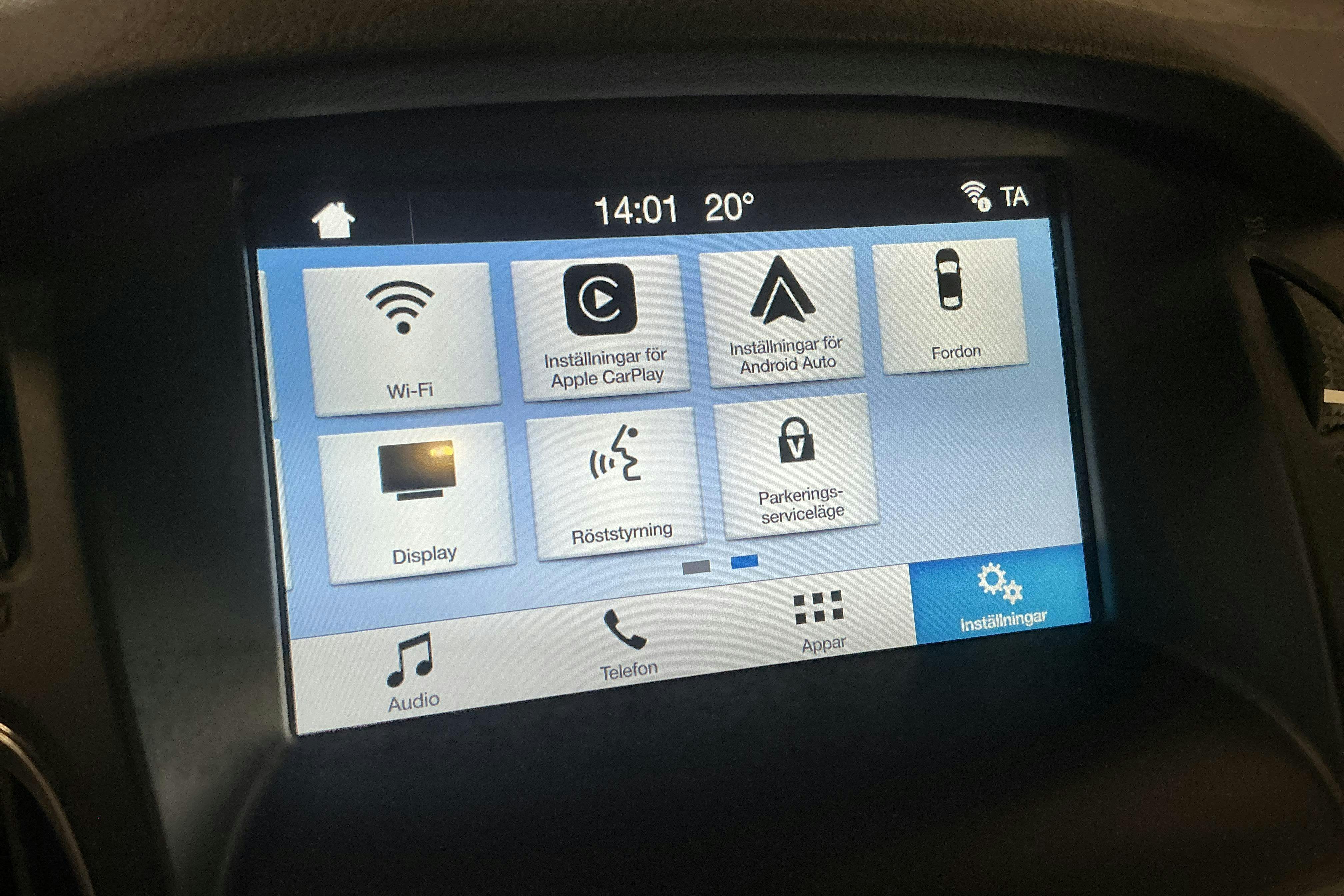 Vehicle Image 12