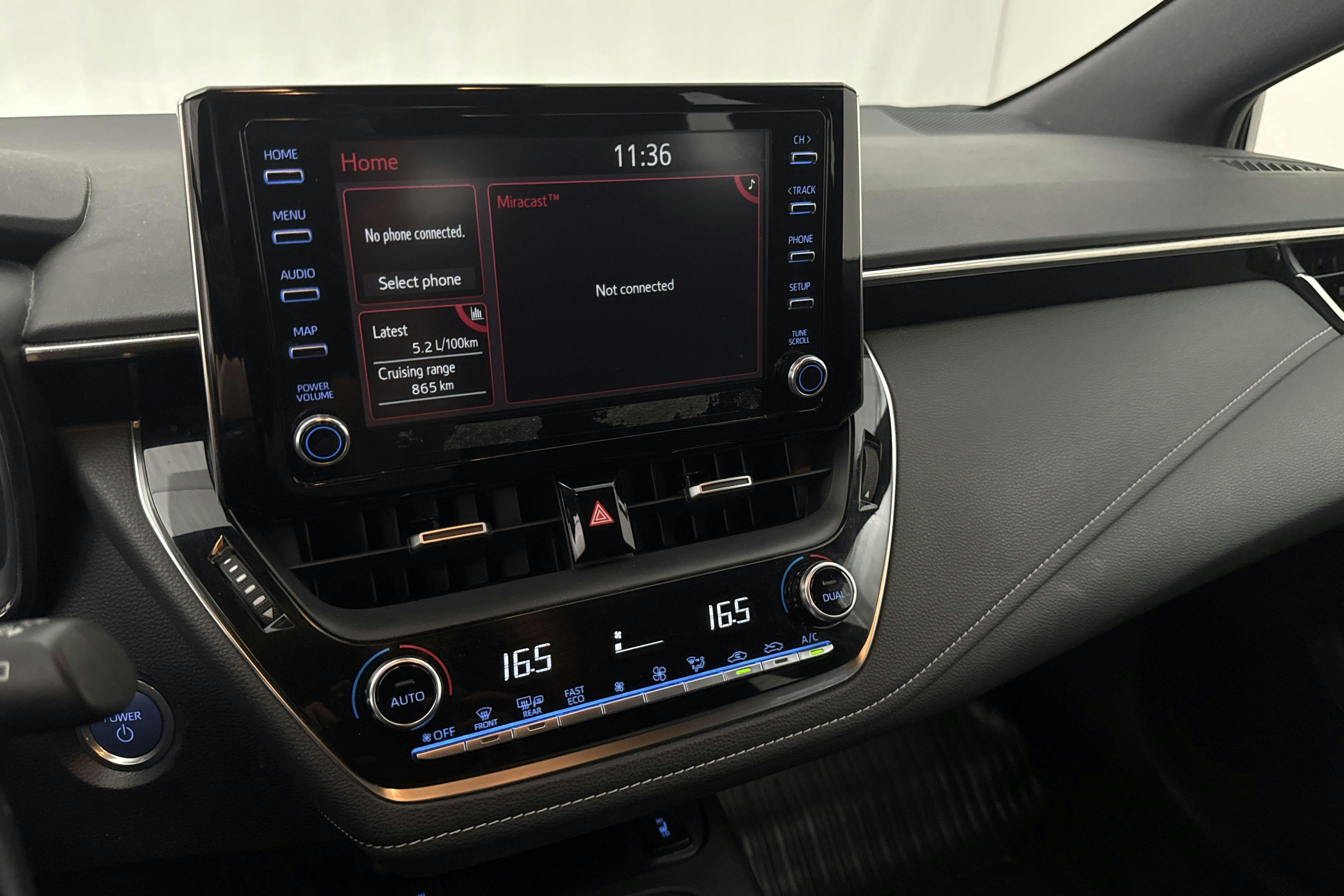 Vehicle Image 13