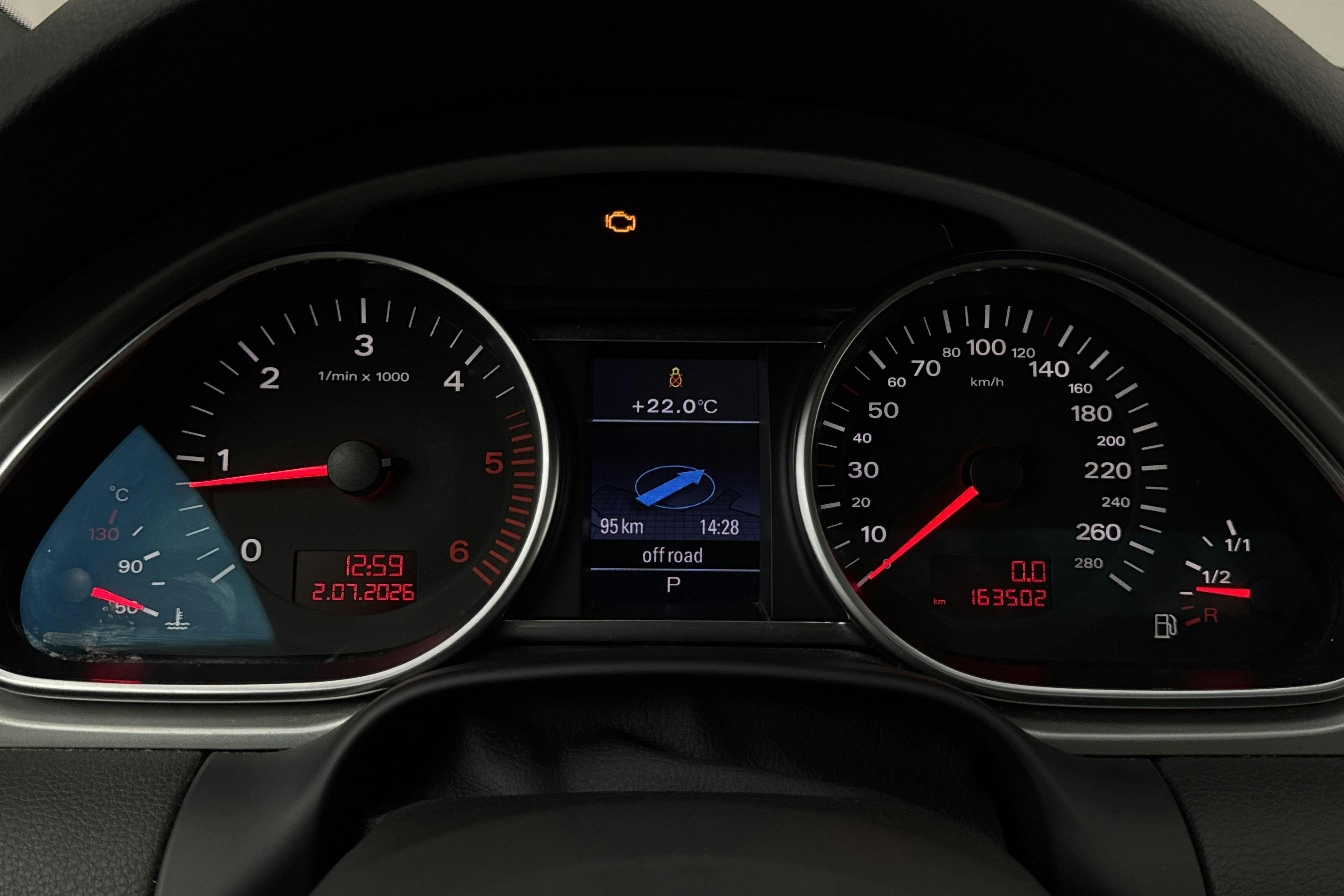 Vehicle Image 12