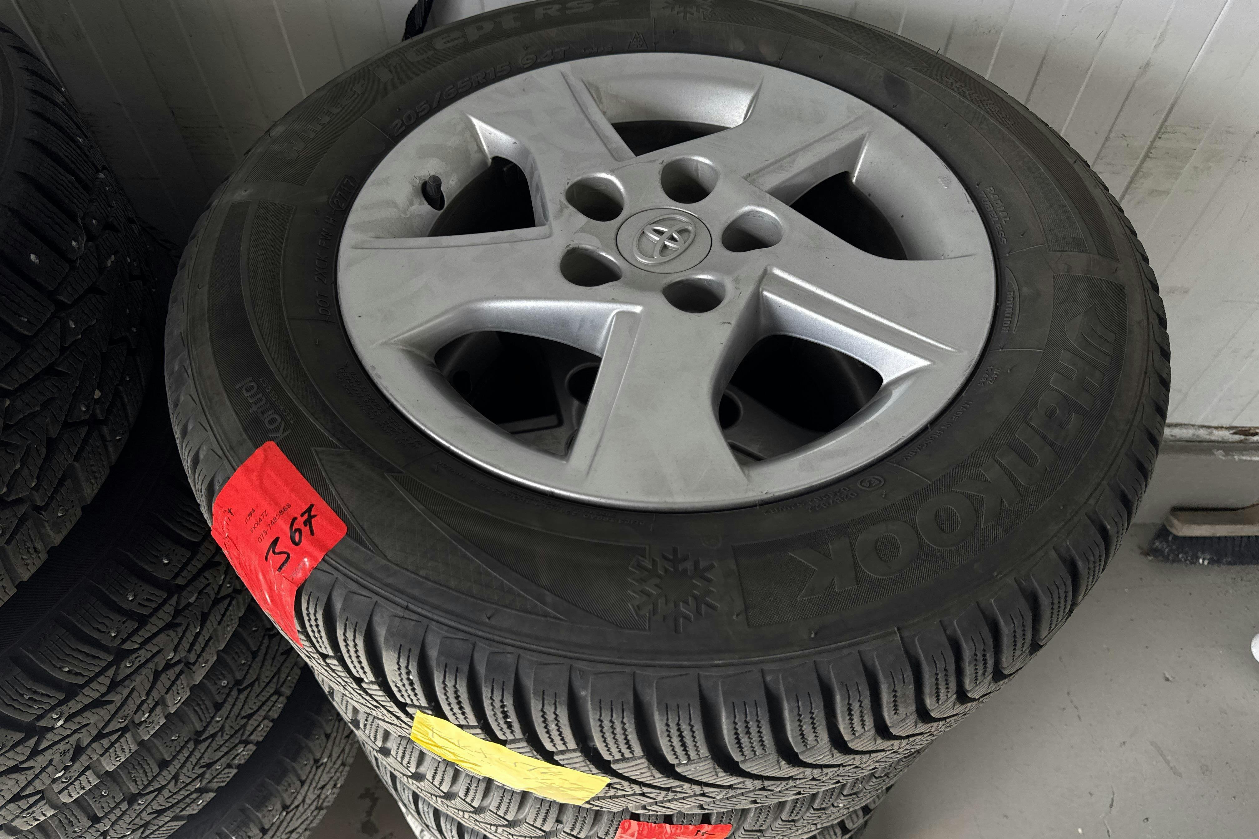 Vehicle Image 15