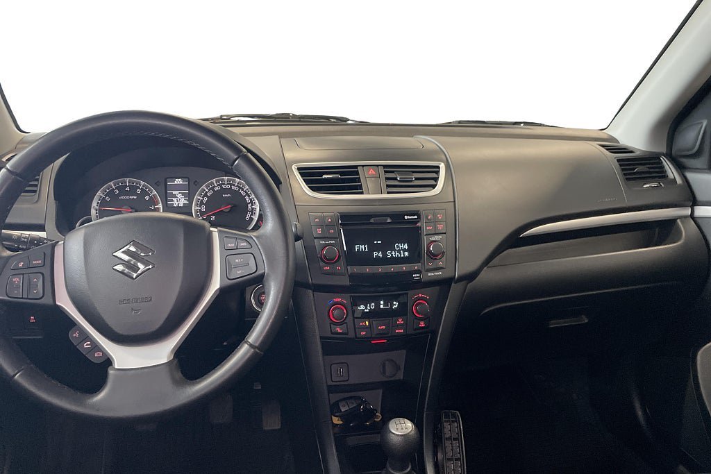 Vehicle Image 11
