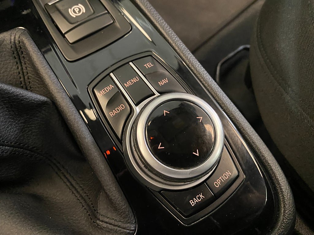 Vehicle Image 45
