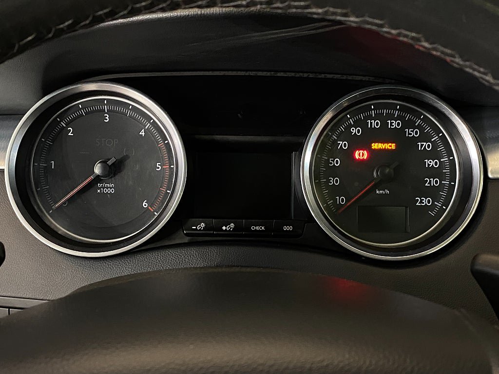 Vehicle Image 37