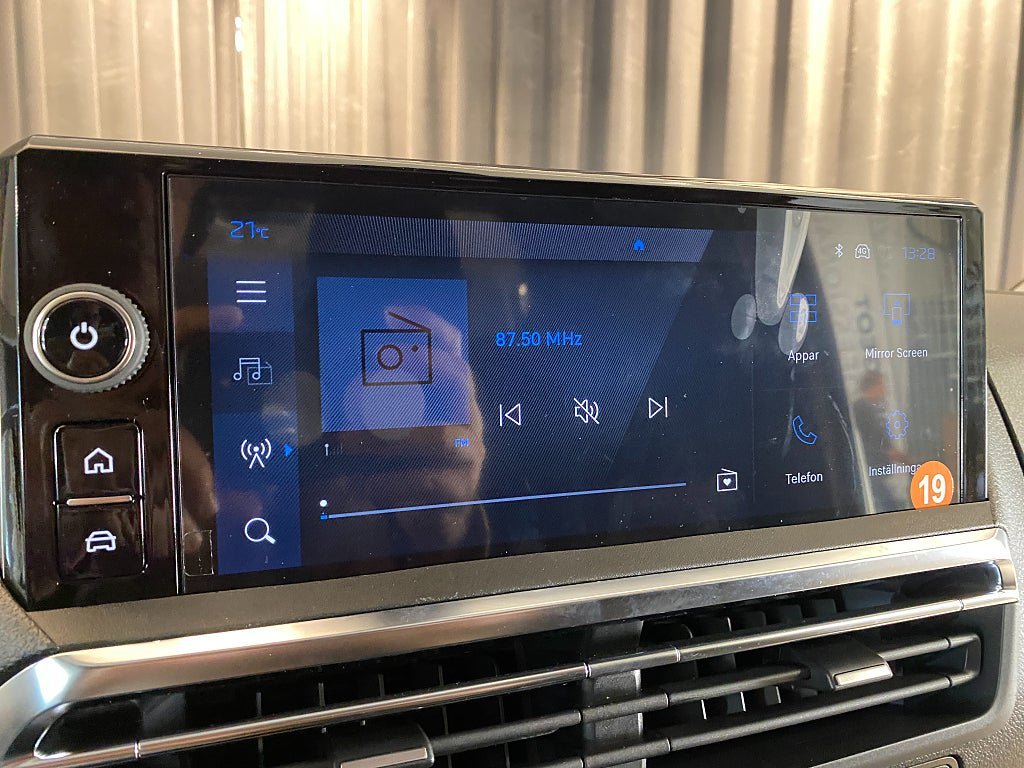 Vehicle Image 41