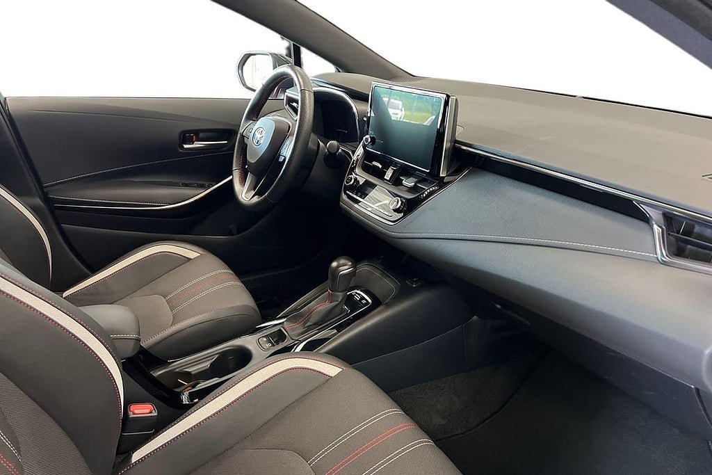 Vehicle Image 7