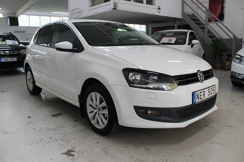 Vehicle Image 17