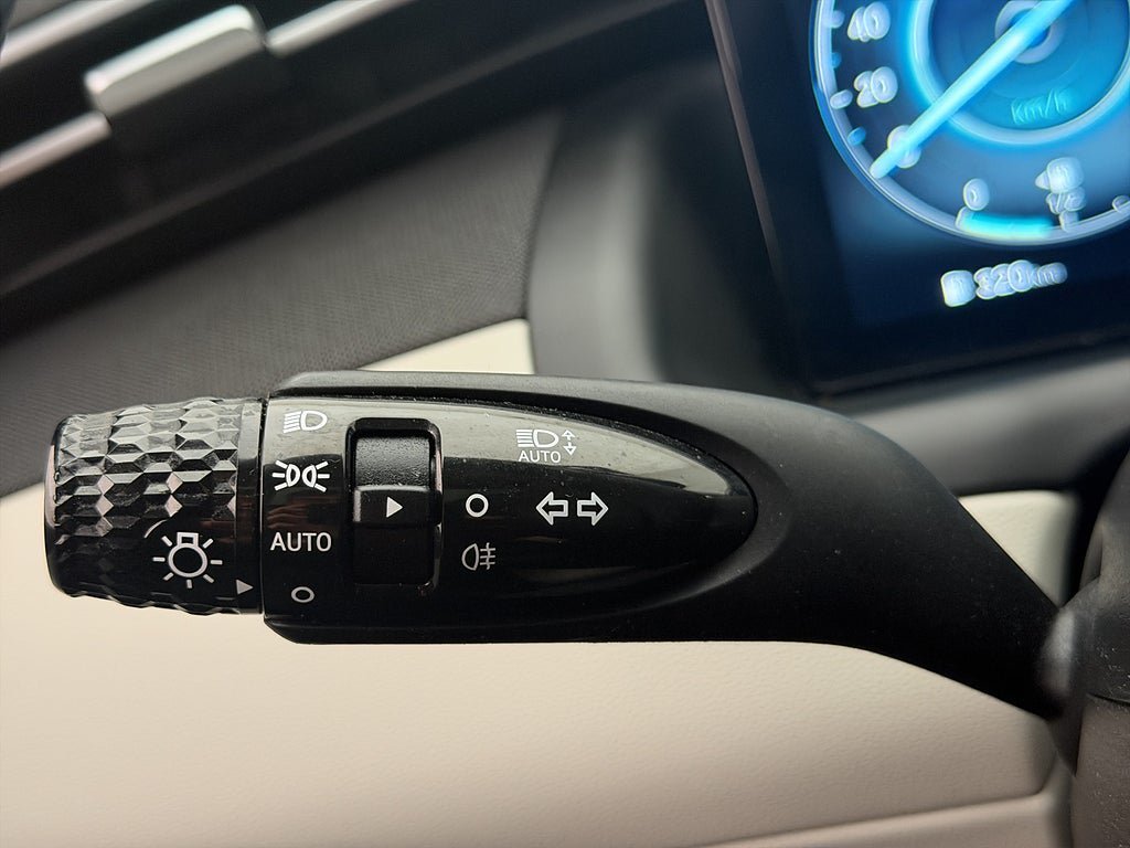 Vehicle Image 27