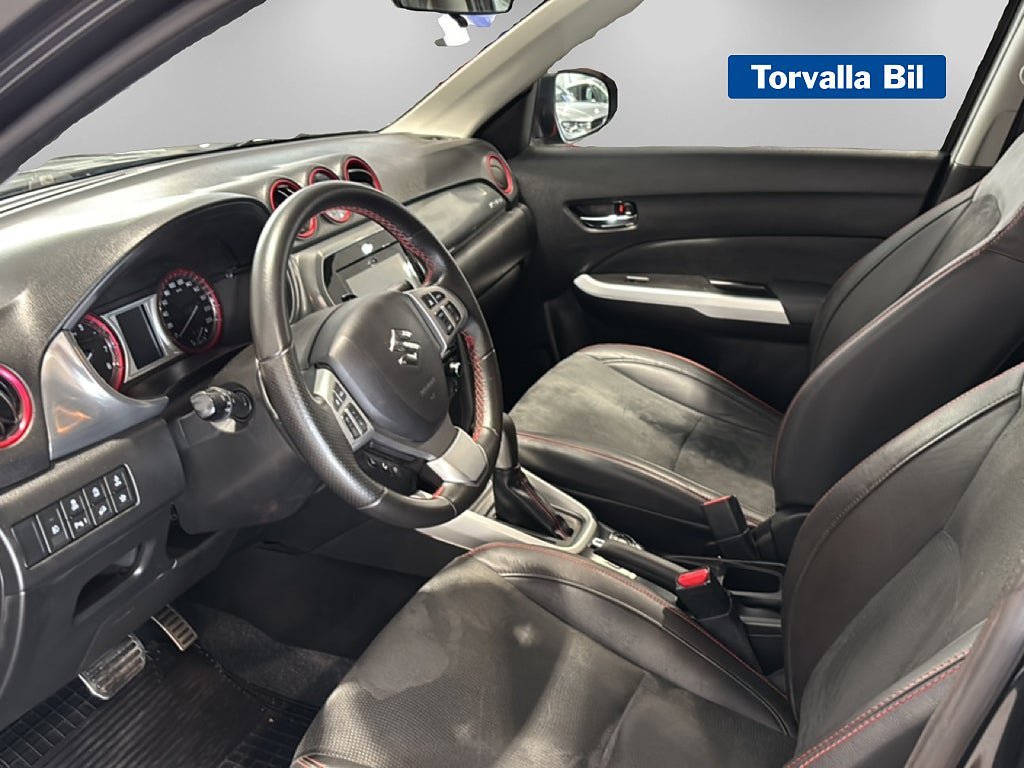Vehicle Image 8