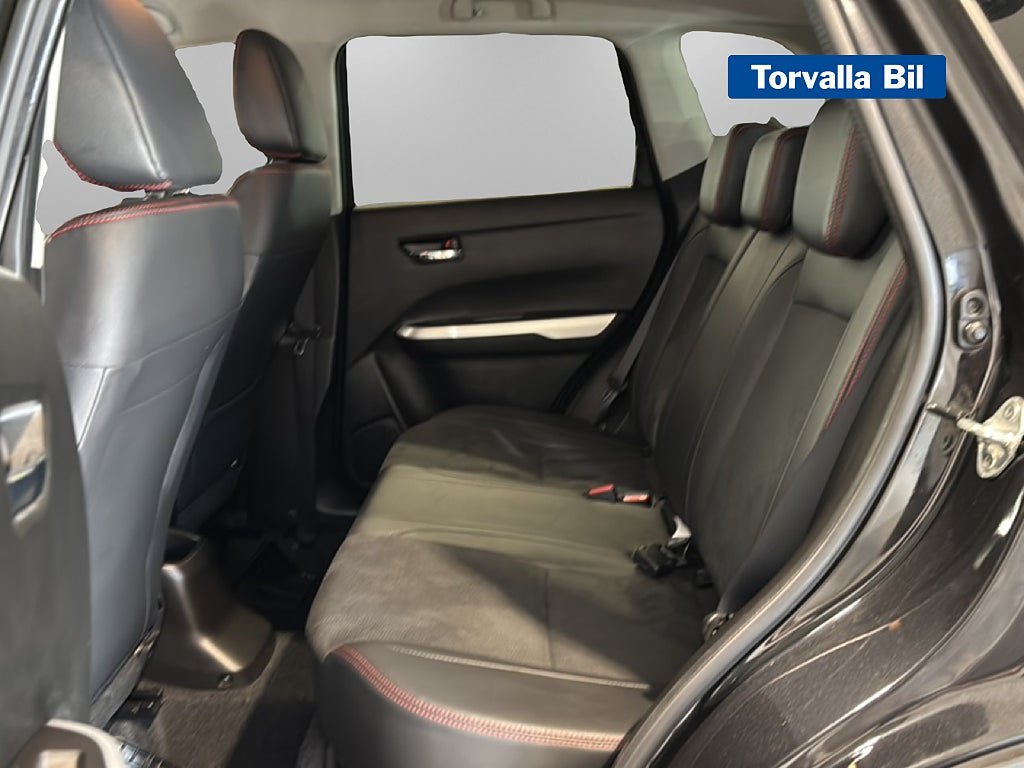 Vehicle Image 9
