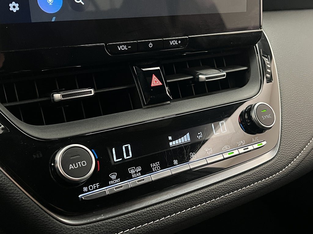 Vehicle Image 22