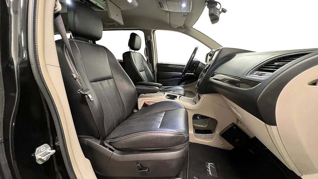 Vehicle Image 20