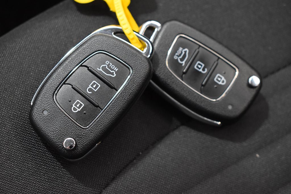 Vehicle Image 16