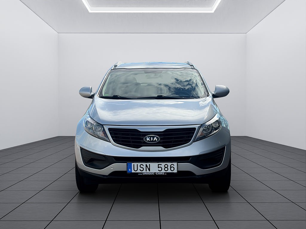 Vehicle Image 8