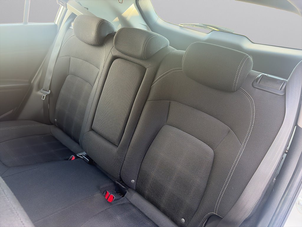 Vehicle Image 14