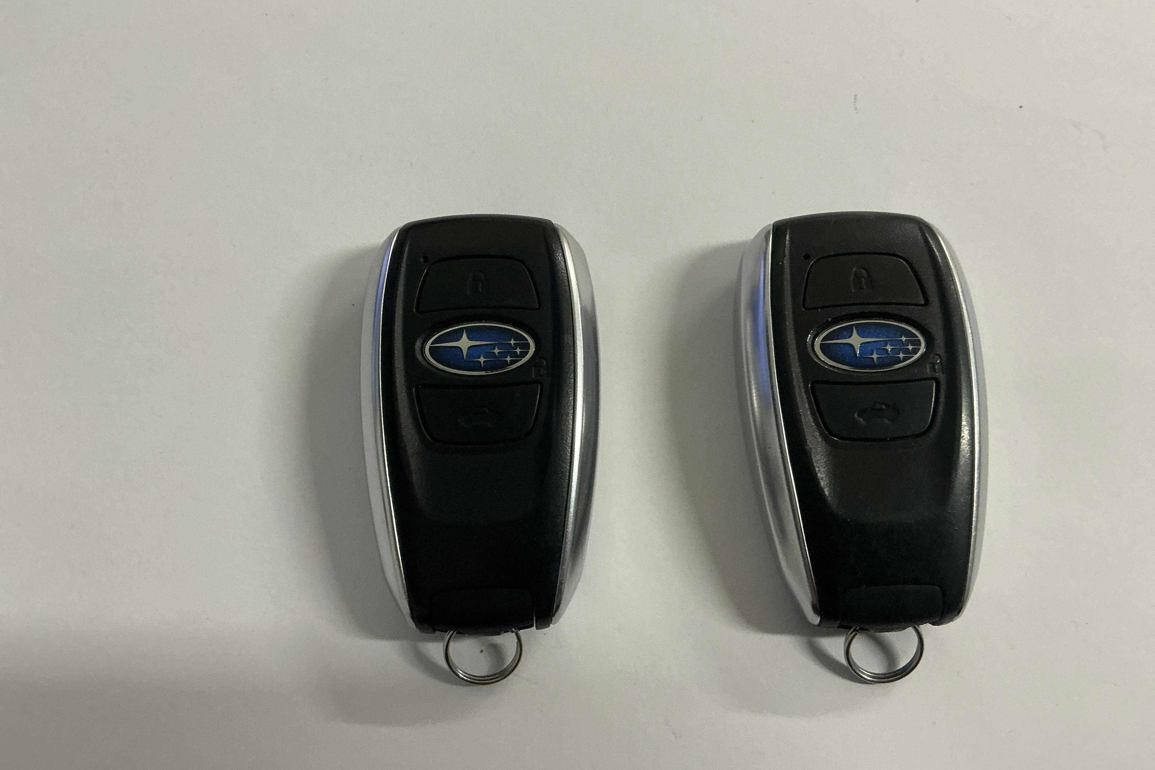Vehicle Image 16