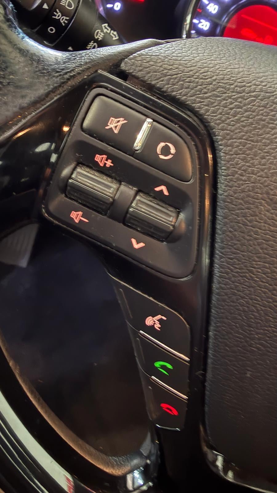 Vehicle Image 17