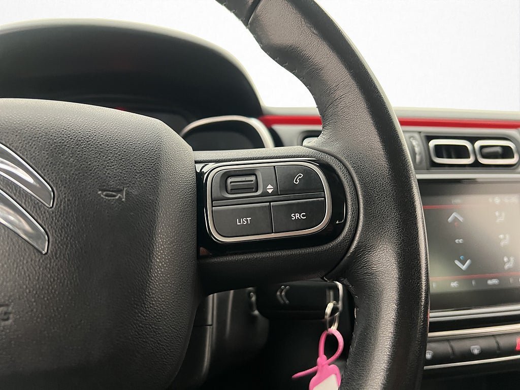 Vehicle Image 17