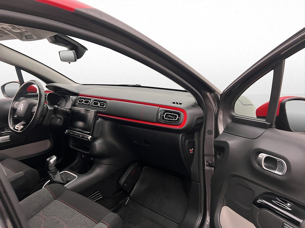 Vehicle Image 22