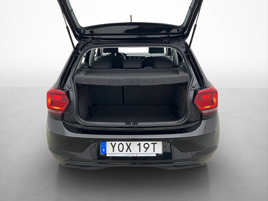 Vehicle Image 23