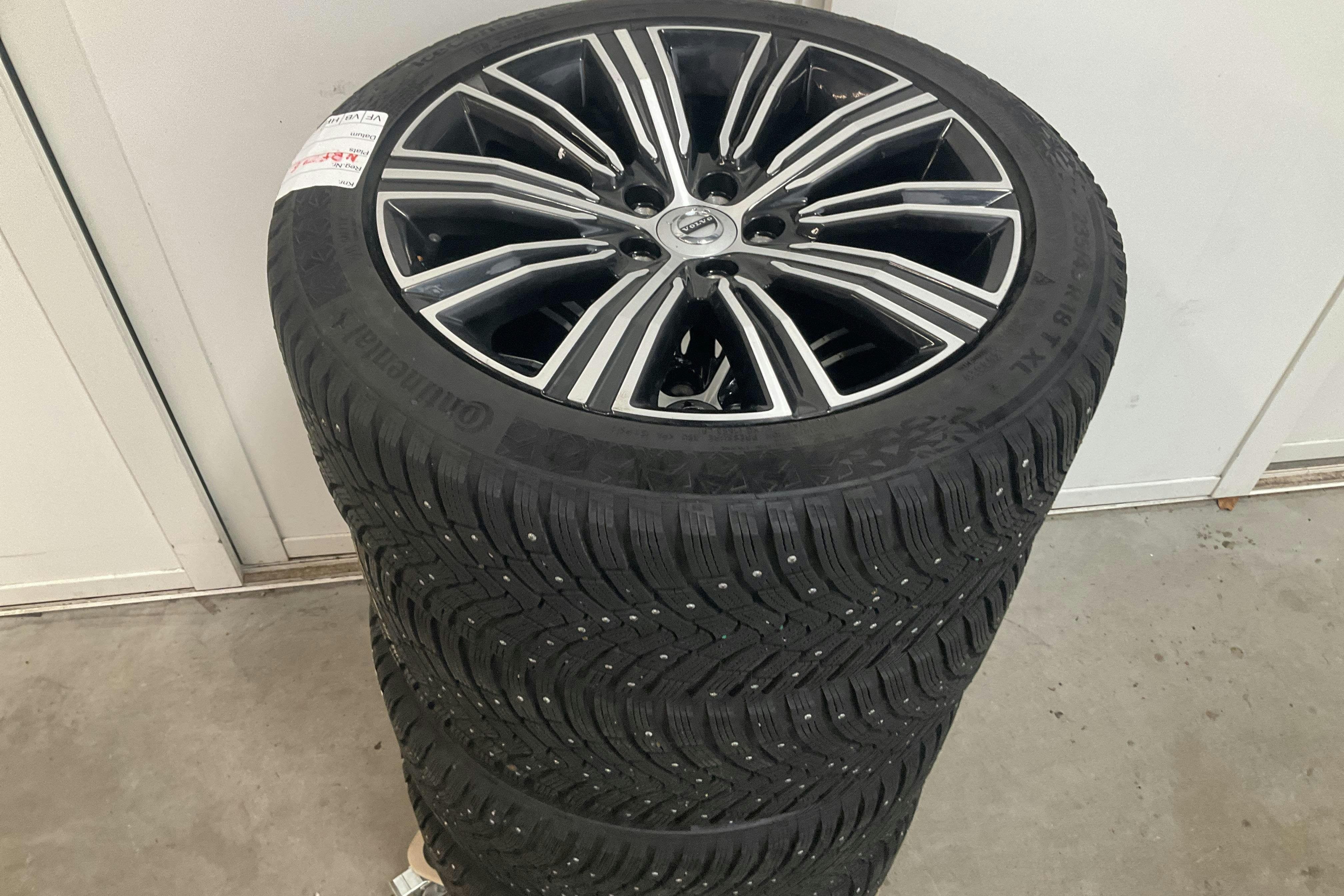 Vehicle Image 18
