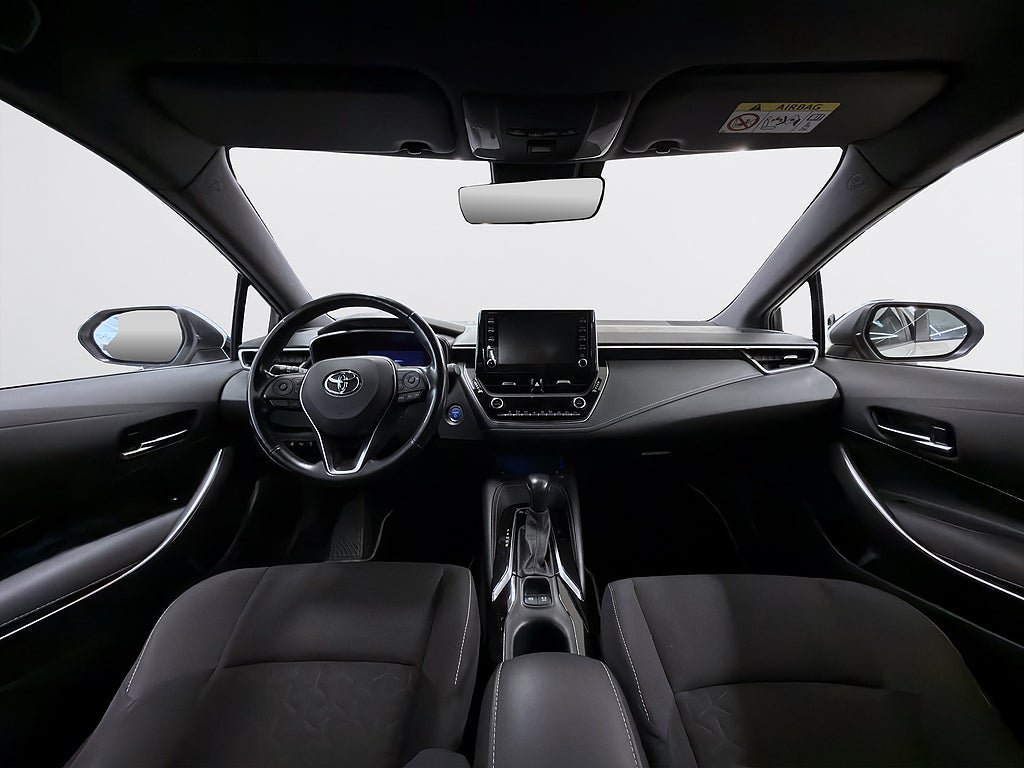 Vehicle Image 9